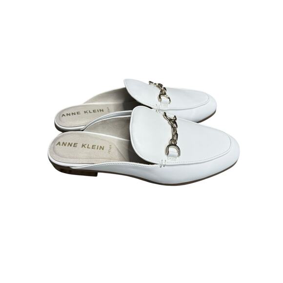 NEW Anne Klein Brantley Bit Loafer Mule Slip-On Shoes Women's 7.5 White Minimal - Picture 1 of 8
